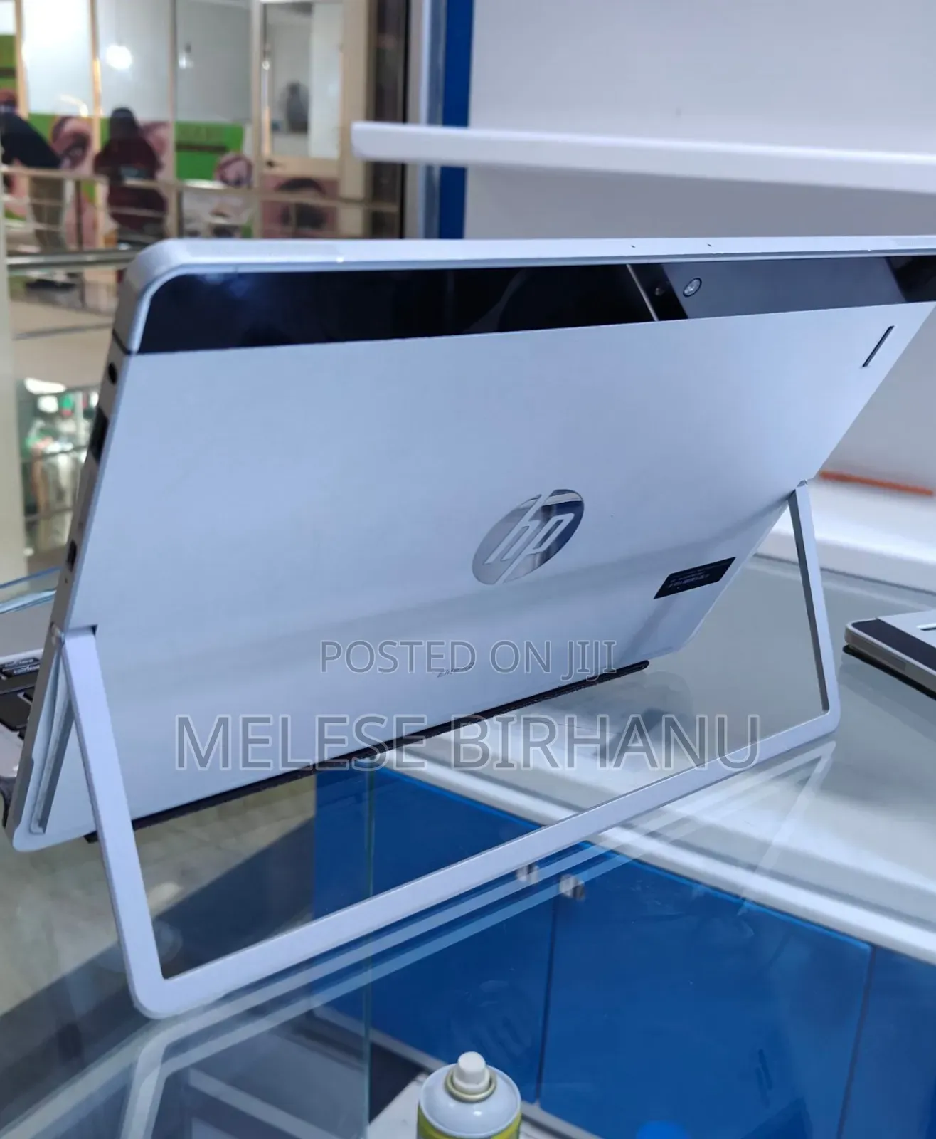 New Laptop HP X2 8GB Intel Core M SSD 256GB