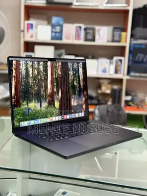 New Apple MacBook Pro 2023 M3 Max 16-Inch 36GB Apple M3 Max SSD 1T