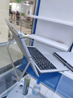 Photo - New Laptop HP EliteBook 840 8GB Intel Core I5 SSD 256GB