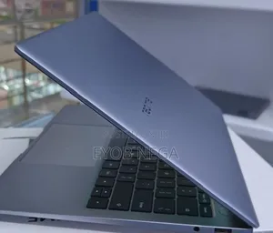 New Laptop 16GB Intel Core I5 SSD 512GB