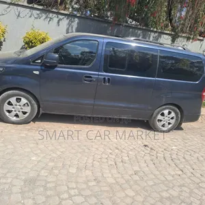 Hyundai Starex 2021 Gray