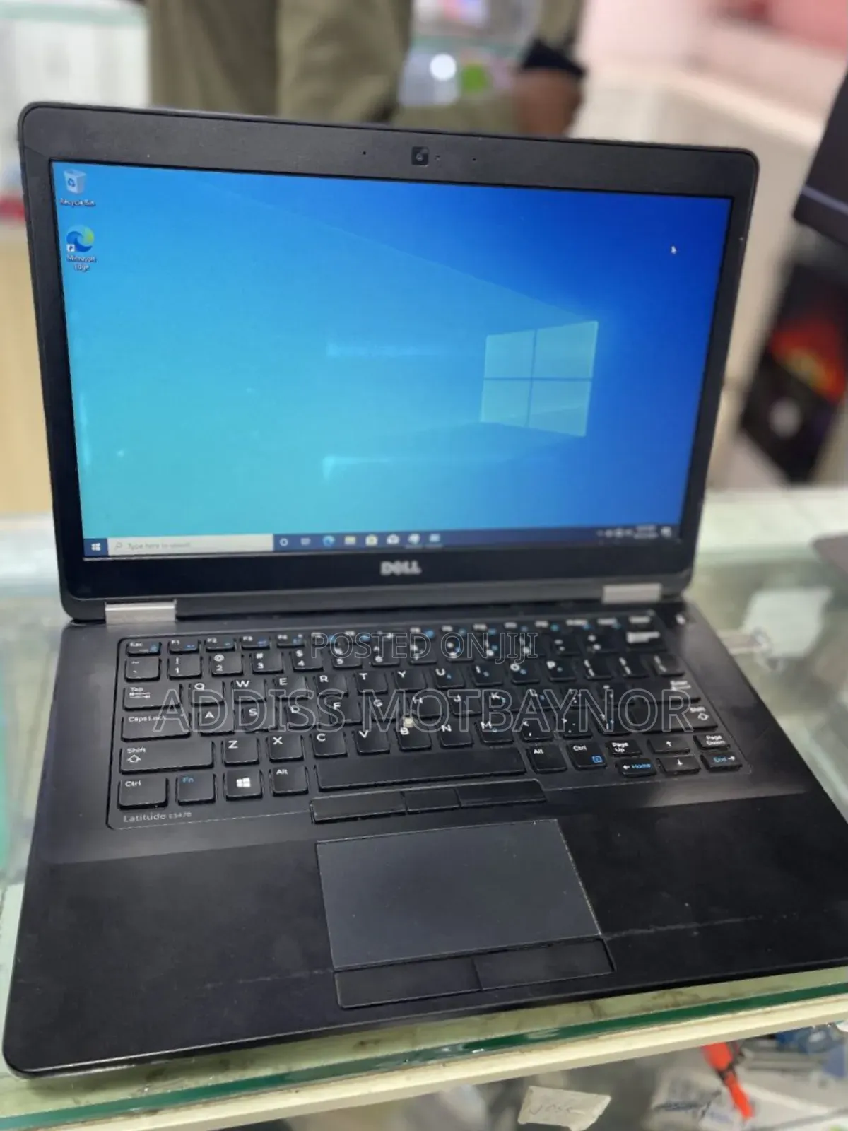 New Laptop Dell Latitude 5310 8GB Intel Core I7 SSD 500GB