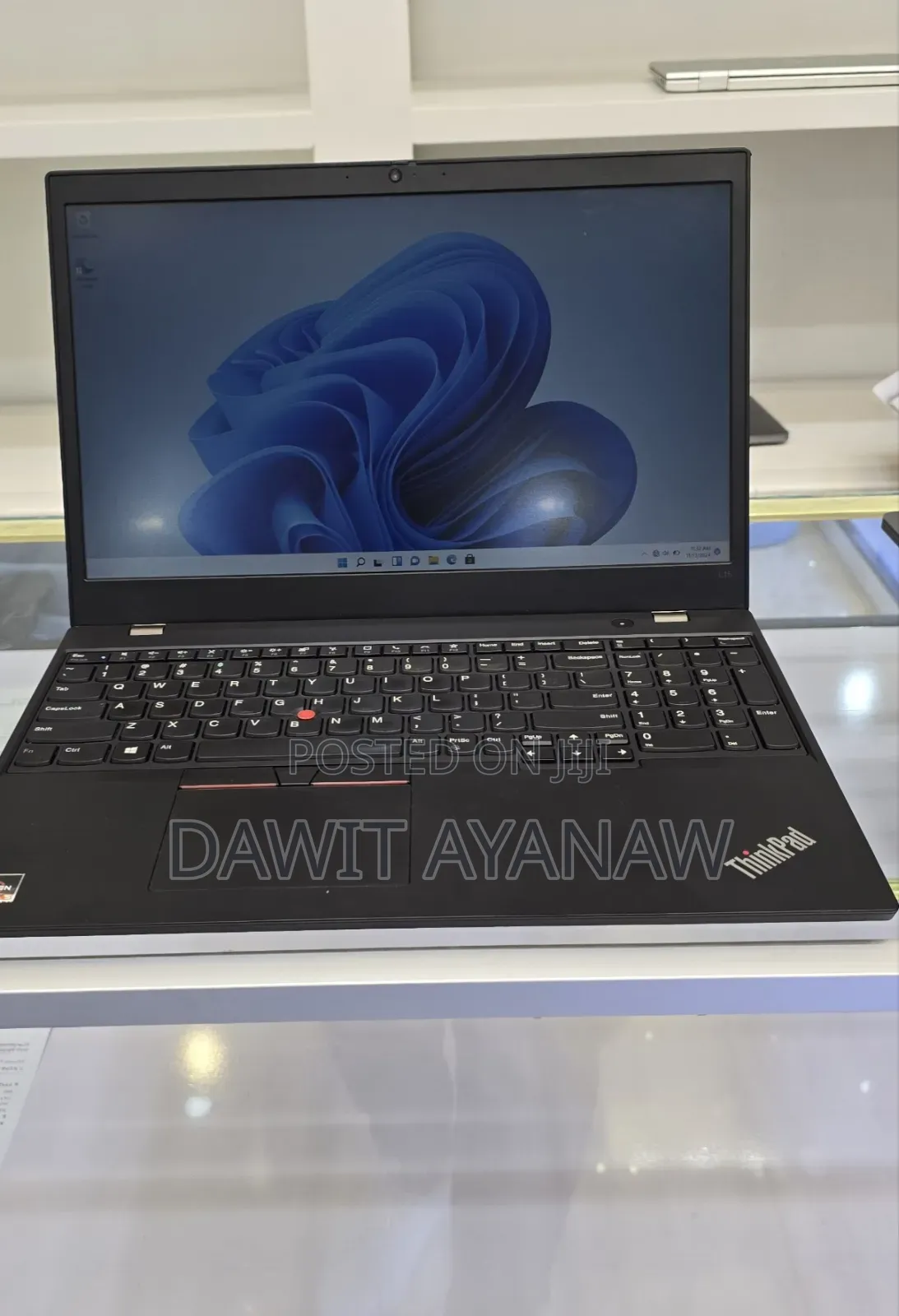 New Laptop Lenovo 16GB AMD Ryzen 5 SSD 512GB