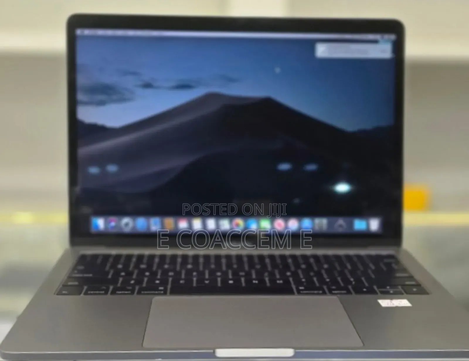 New Laptop Apple MacBook 8GB SSD 128GB