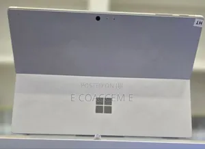 New Laptop Microsoft Surface 8GB Intel Core I5 SSD 128GB