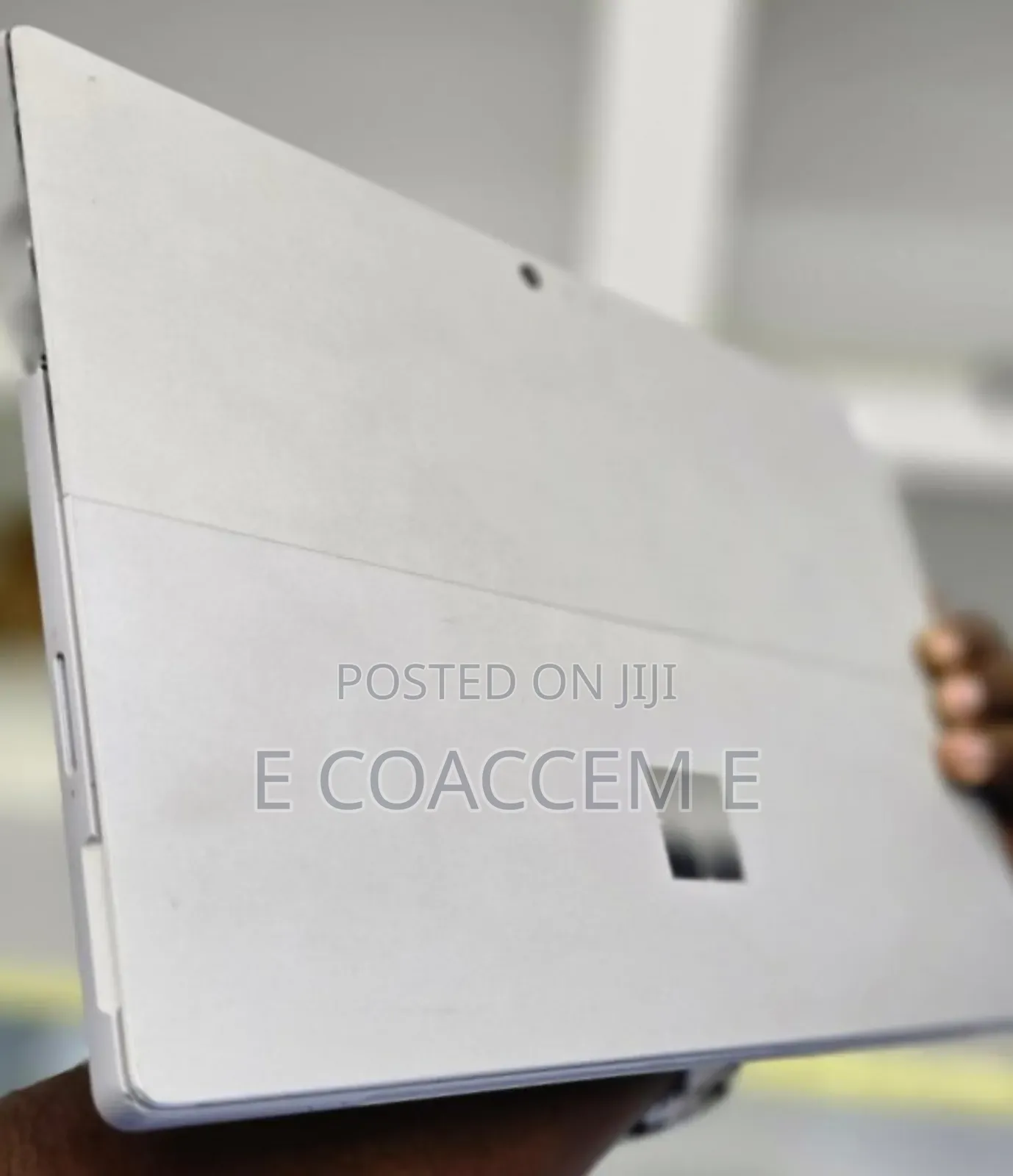 New Laptop Microsoft Surface 8GB Intel Core I5 SSD 128GB