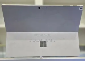 New Laptop Microsoft Surface 8GB Intel Core I5 SSD 128GB