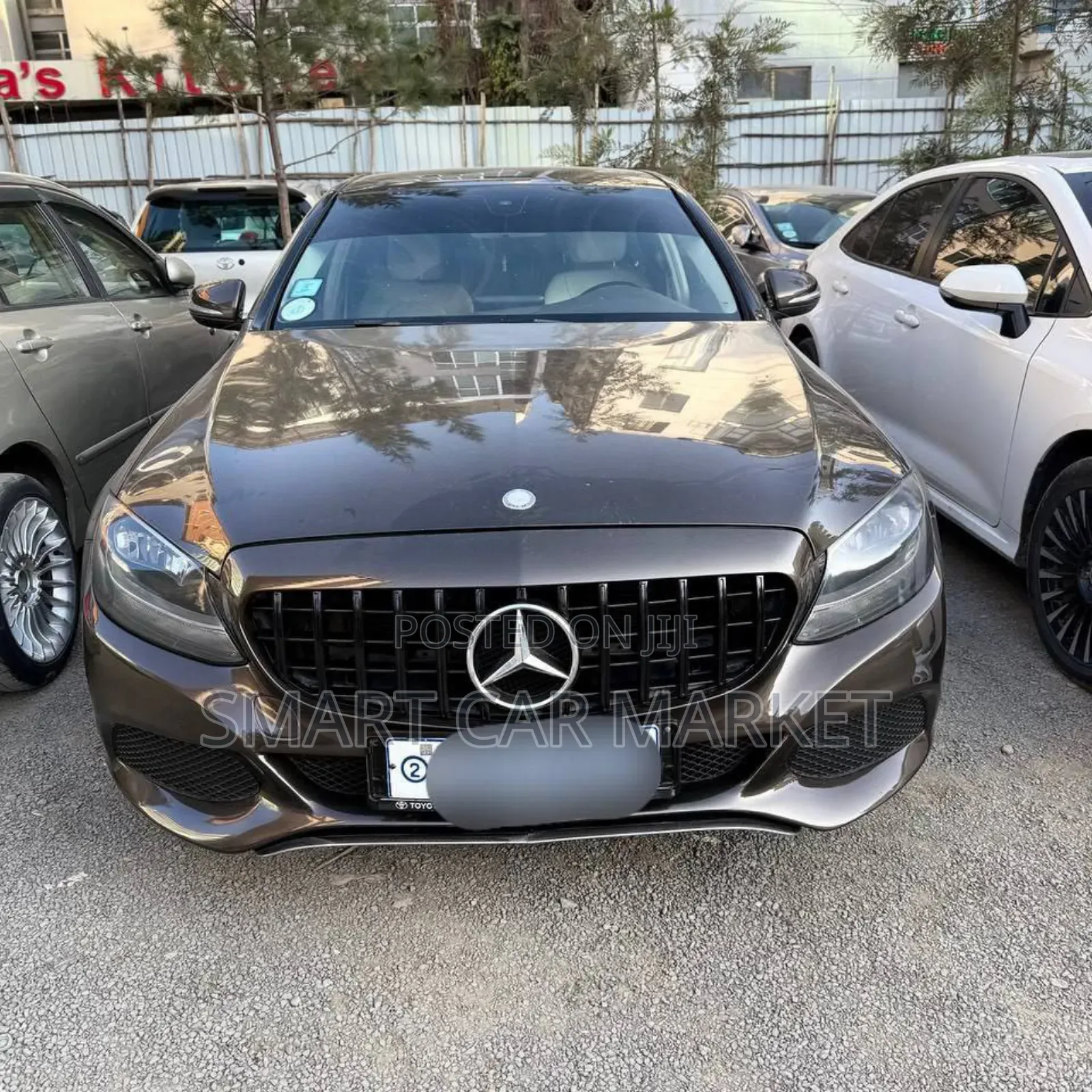 Mercedes-Benz C-Class 2016 Brown