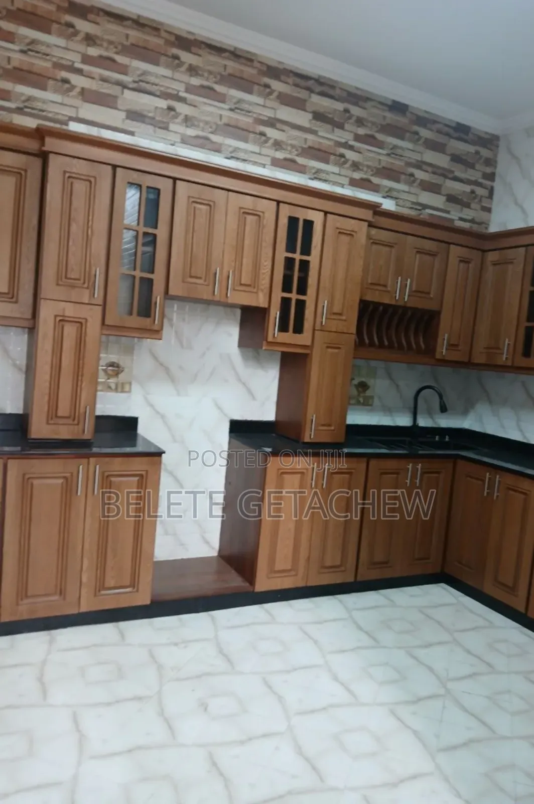 3bdrm Villa in Semit 72, Luxury, Bole for sale