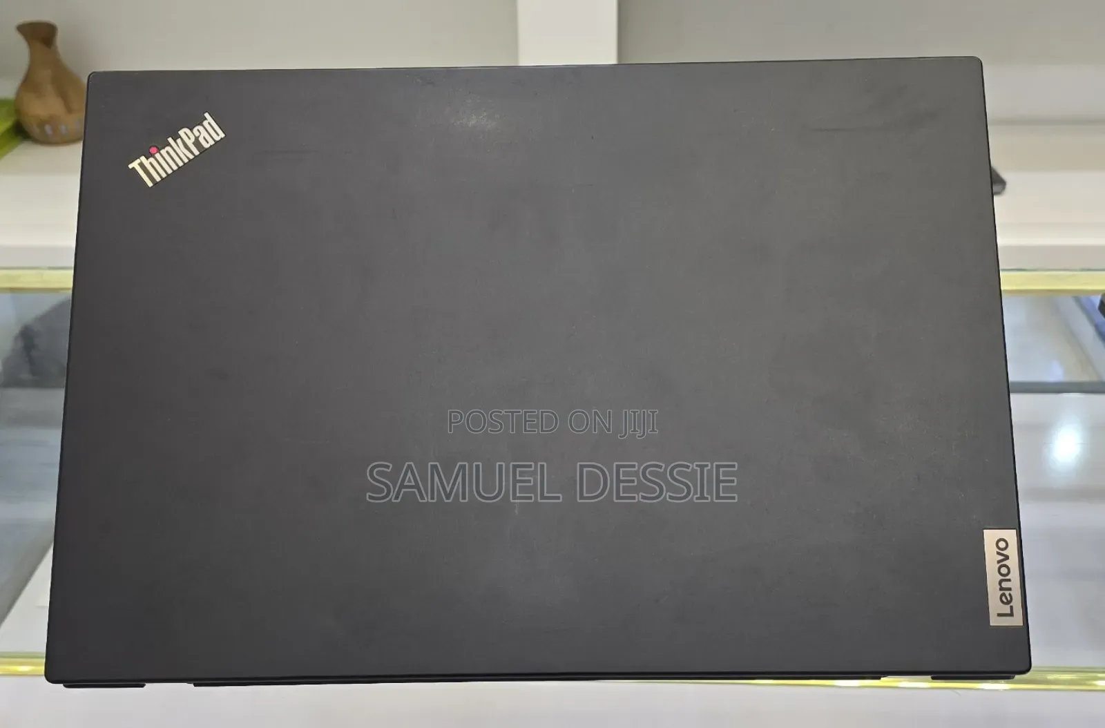 New Laptop Lenovo 8GB AMD Ryzen 5 SSD 256GB