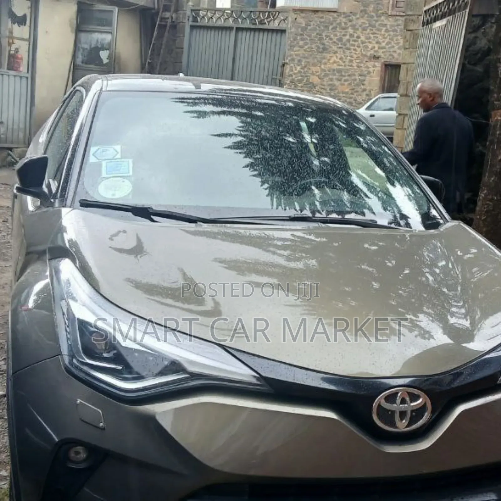 Toyota C-HR 2020 Brown