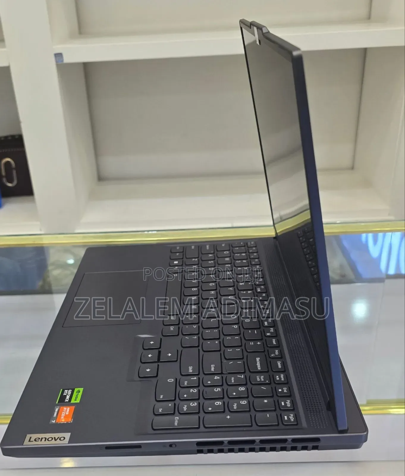 New Laptop Lenovo Legion 7 16GB AMD Ryzen 7 SSD 1T