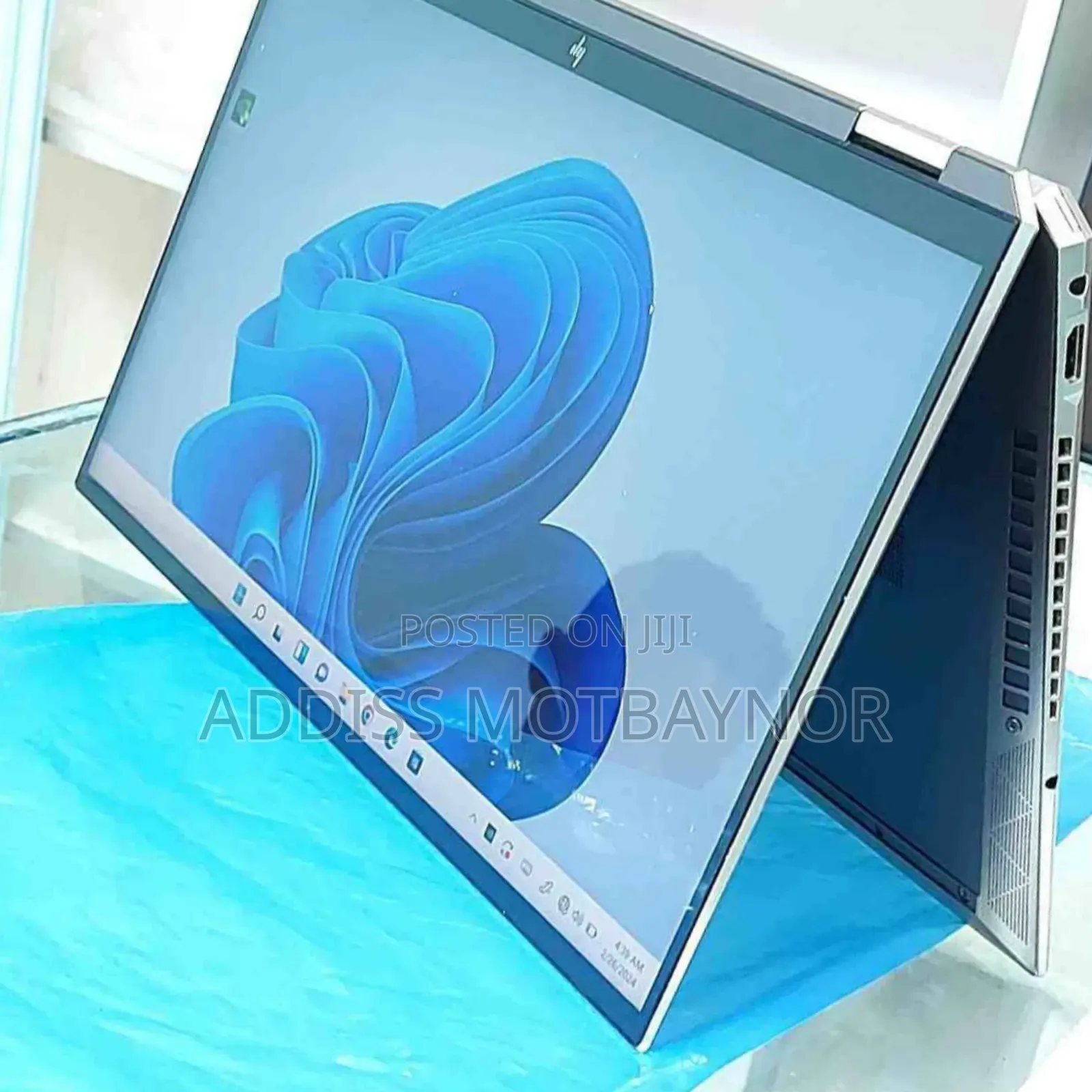 New Laptop HP Spectra 13 16GB Intel Core I7 SSD 1T