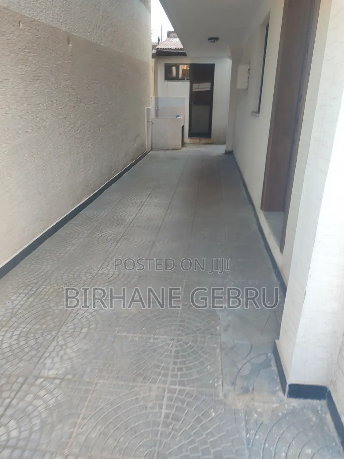 Furnished 5bdrm House in G+2 Fernished Guest, Bole for rent
