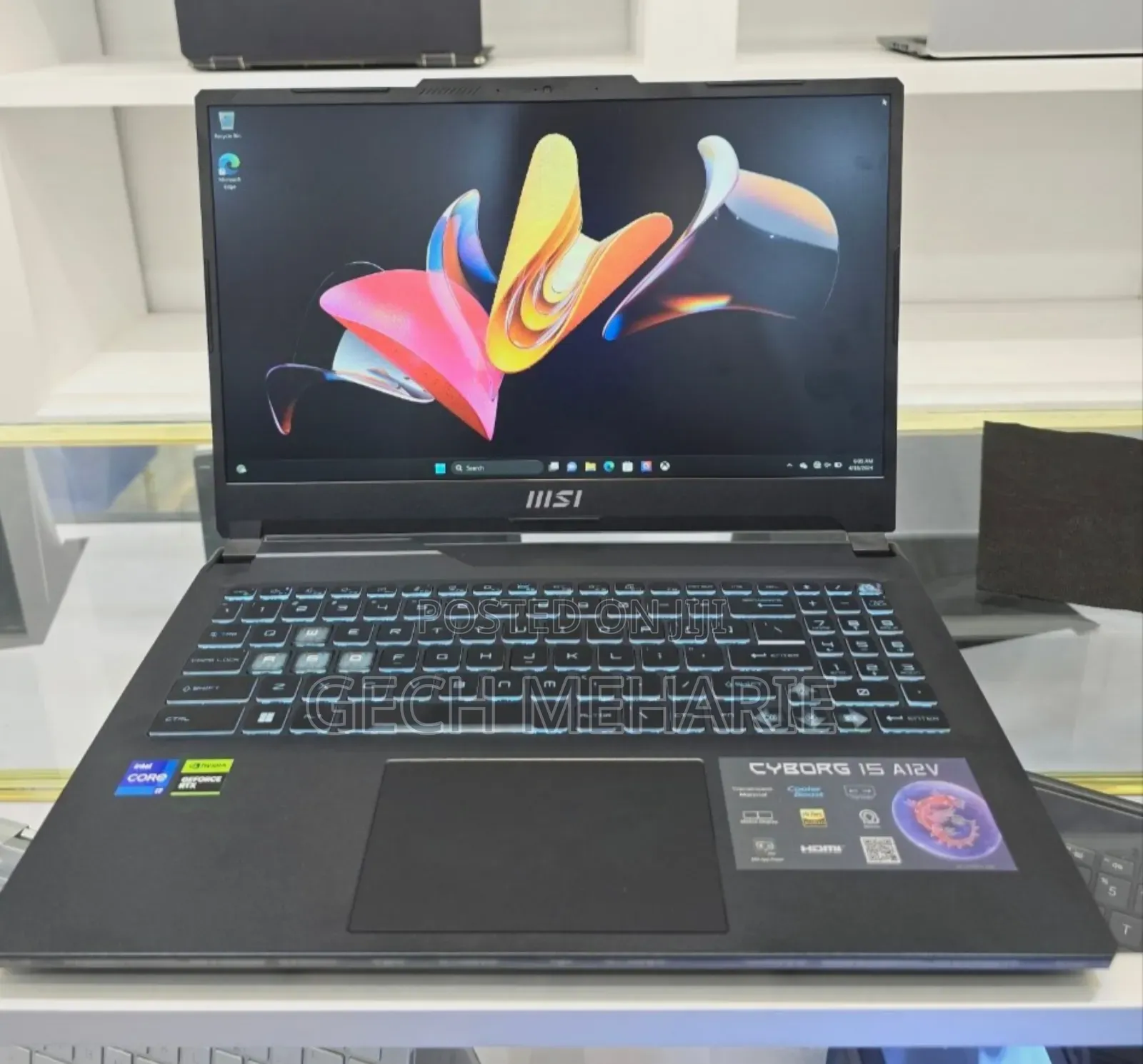 New Laptop MSI MSI Sword 17 16GB Intel Core I7 SSD 512GB