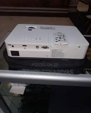 Photo - Sony Projecter