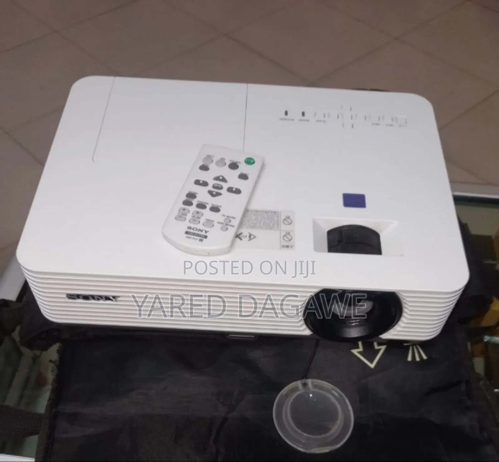 Sony Projector Model VPL-DX221