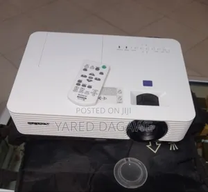 Sony Projector Model VPL-DX221