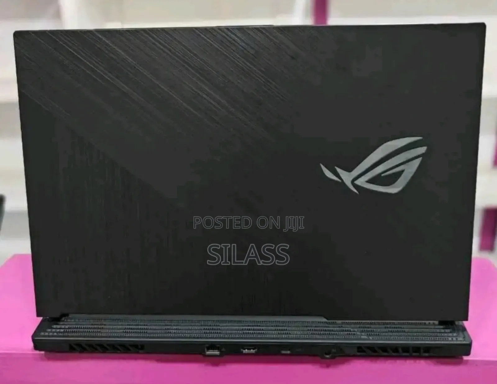 New Laptop Asus ROG Strix G17 16GB Intel Core i7 SSD 1T