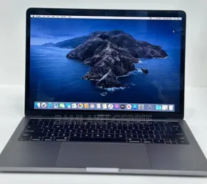 New Laptop Apple MacBook Pro 2019 8GB Intel Core I5 SSD 256GB