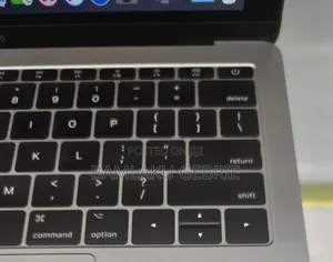 Photo - New Laptop Apple MacBook Air 2017 8GB Intel SSD 128GB