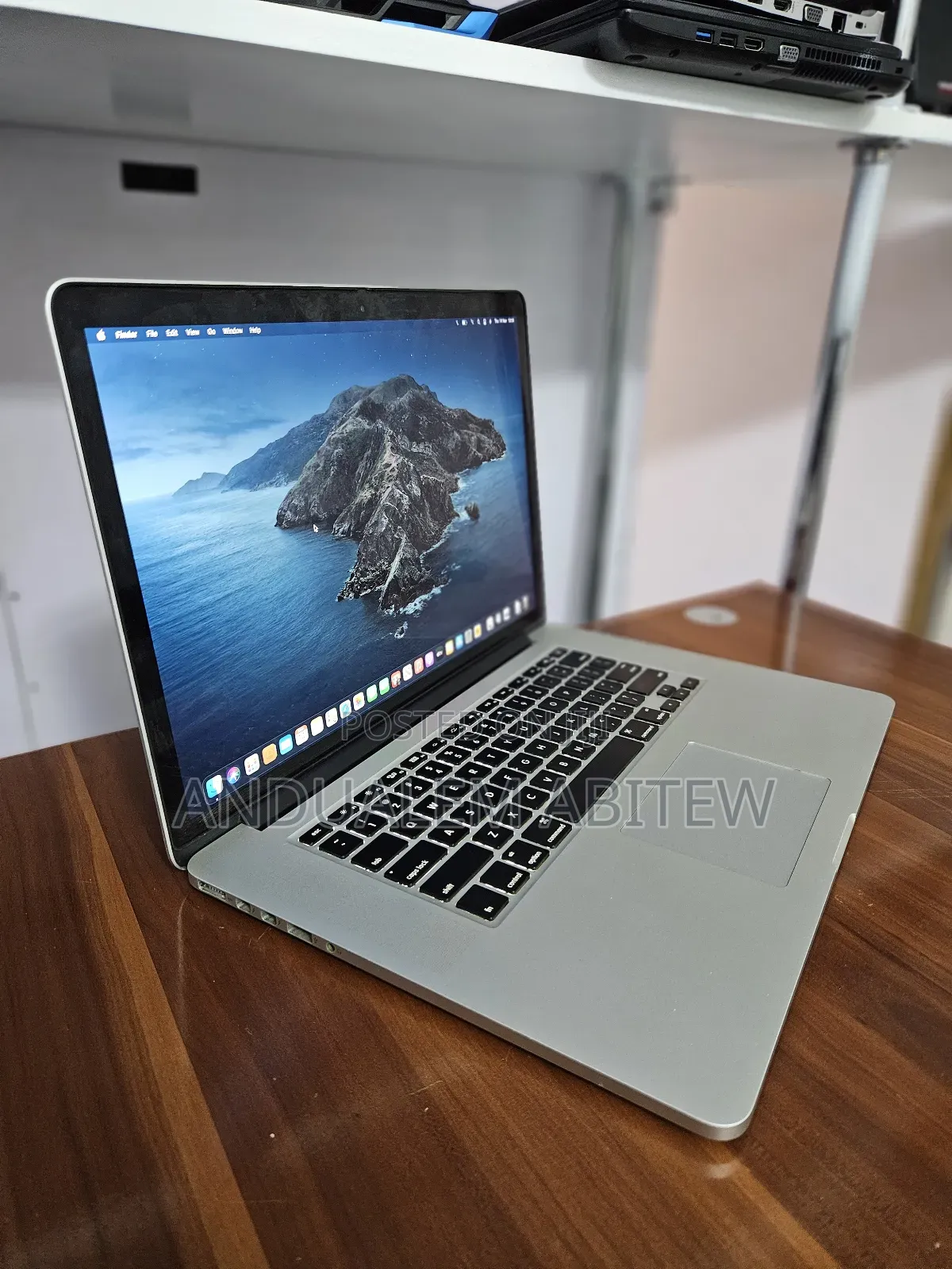 New Laptop Apple MacBook Pro 2014 16GB Intel Core I7 SSD 256GB