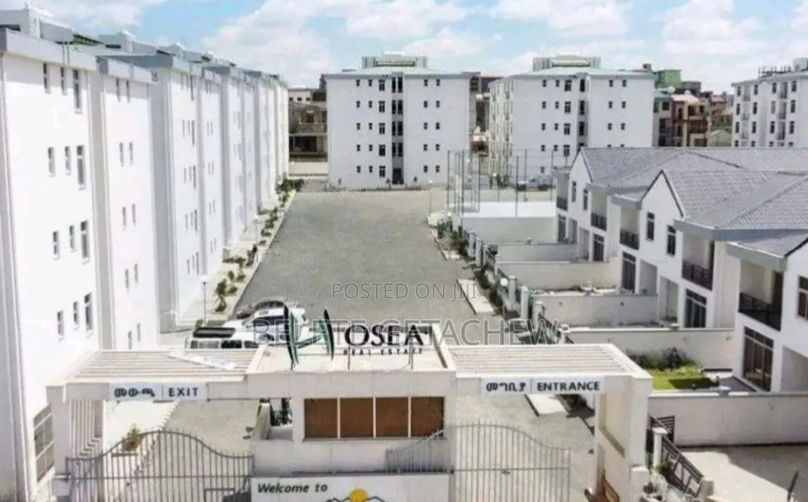 2bdrm Apartment in Ayat Hosea, Bole for sale