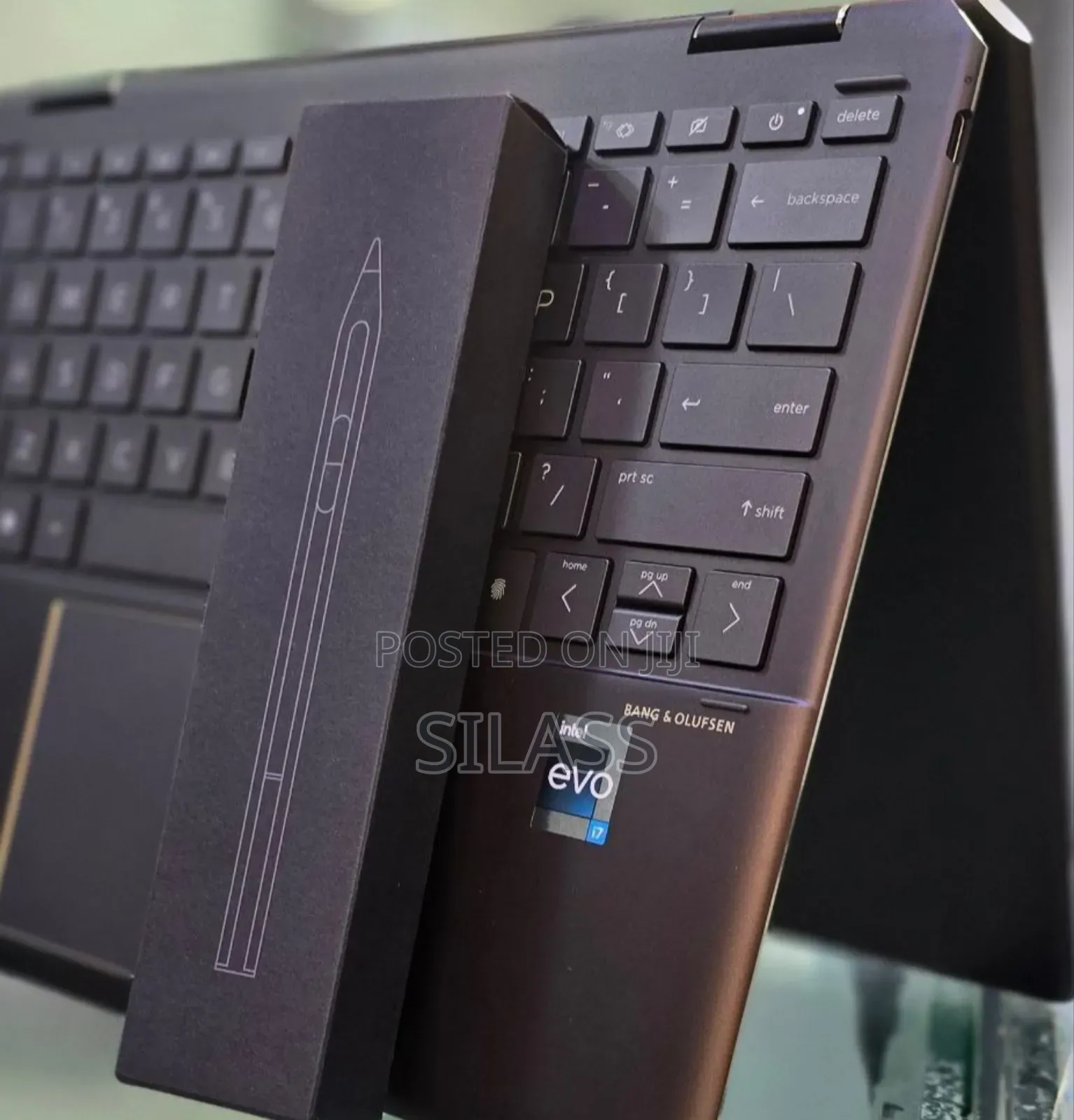 New Laptop HP Spectre 16GB Intel Core I7 SSD 1T