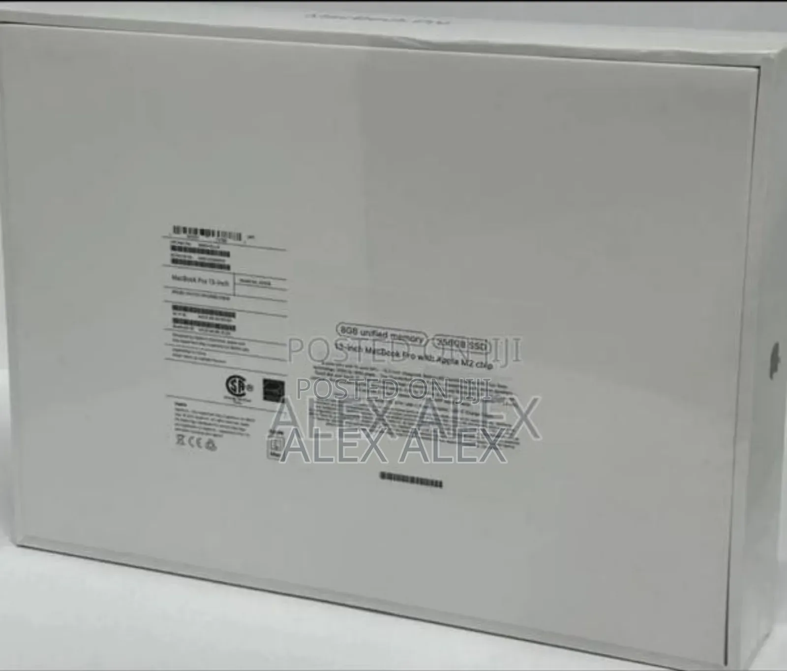 New Laptop Apple MacBook Air 2022 M2 8GB Apple M2 SSD 256GB