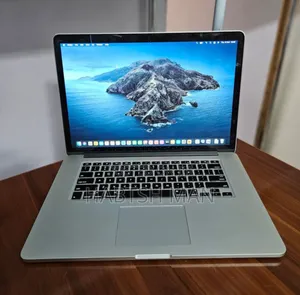 Photo - New Laptop Apple MacBook Pro 2017 8GB Intel Core I7 SSD 256GB
