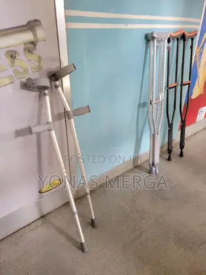 Photo - Elbow Crutchesክራንች 2pcs Crutches~¥ክራንችcrutchesķ Crutchesክራንች