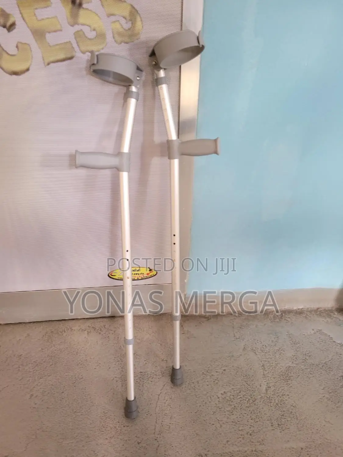 Elbow Crutchesክራንች_bilateral Crutches0÷Crutches€9kranch0ዌልቼር