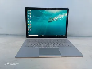 New Laptop Microsoft Surface 8GB Intel Core I5 SSD 128GB