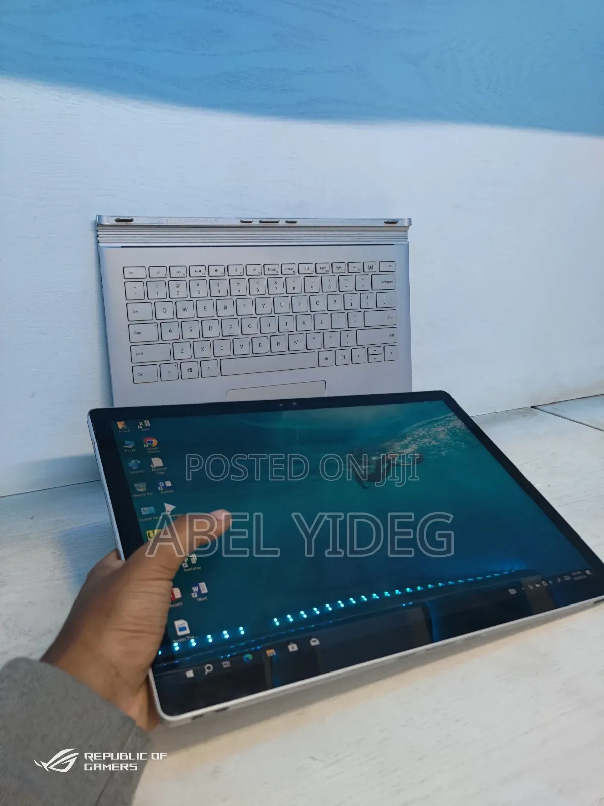 New Laptop Microsoft Surface 8GB Intel Core I5 SSD 128GB