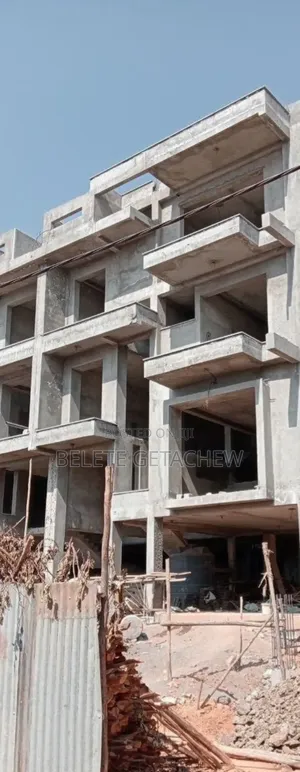 8bdrm House in Megenagna, G+3, Yeka for sale