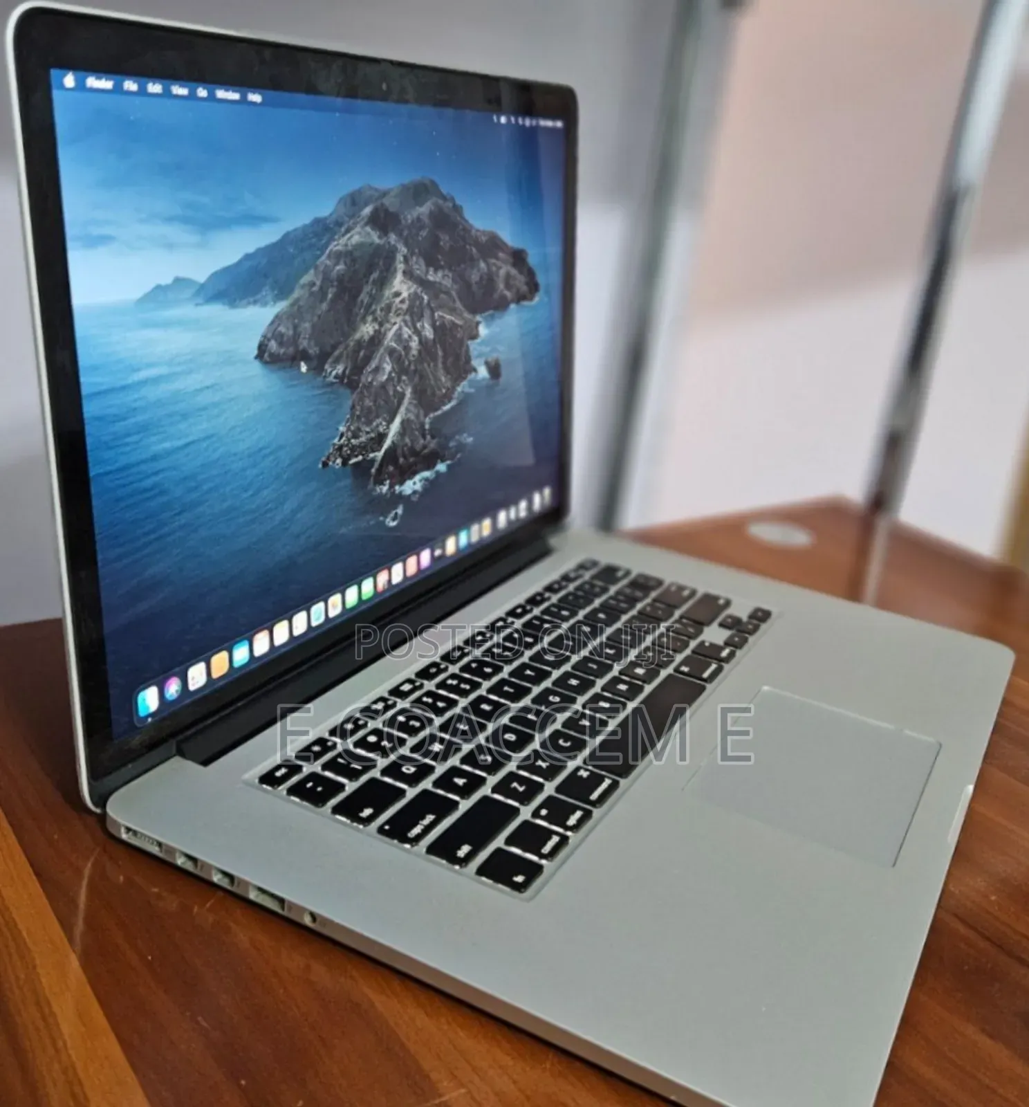 New Laptop Apple MacBook 16GB Intel Core I7 SSD 256GB