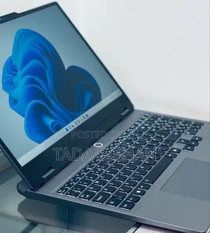 Photo - New Laptop Lenovo LOQ 15IRH8 18GB Intel Core I7 SSD 512GB