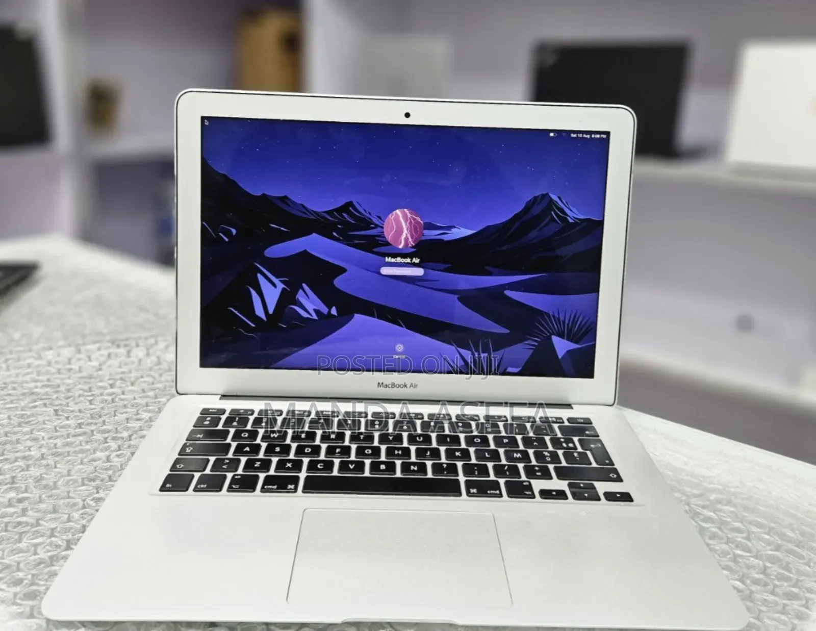 New Laptop Apple MacBook Air 8GB Intel Core I7 SSD 256GB