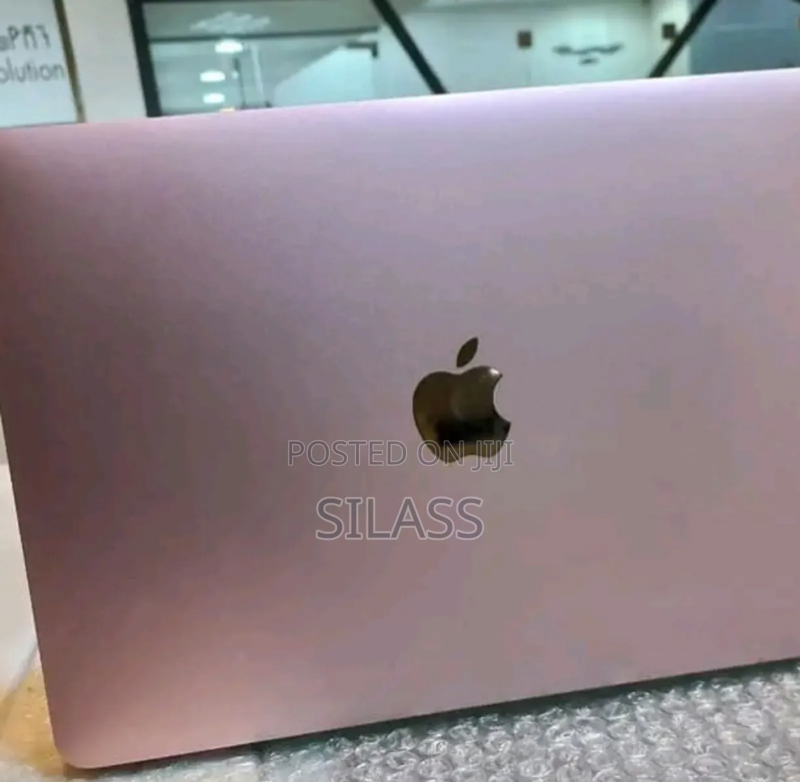 New Laptop Apple MacBook 2016 8GB AMD Ryzen 5 SSD 512GB