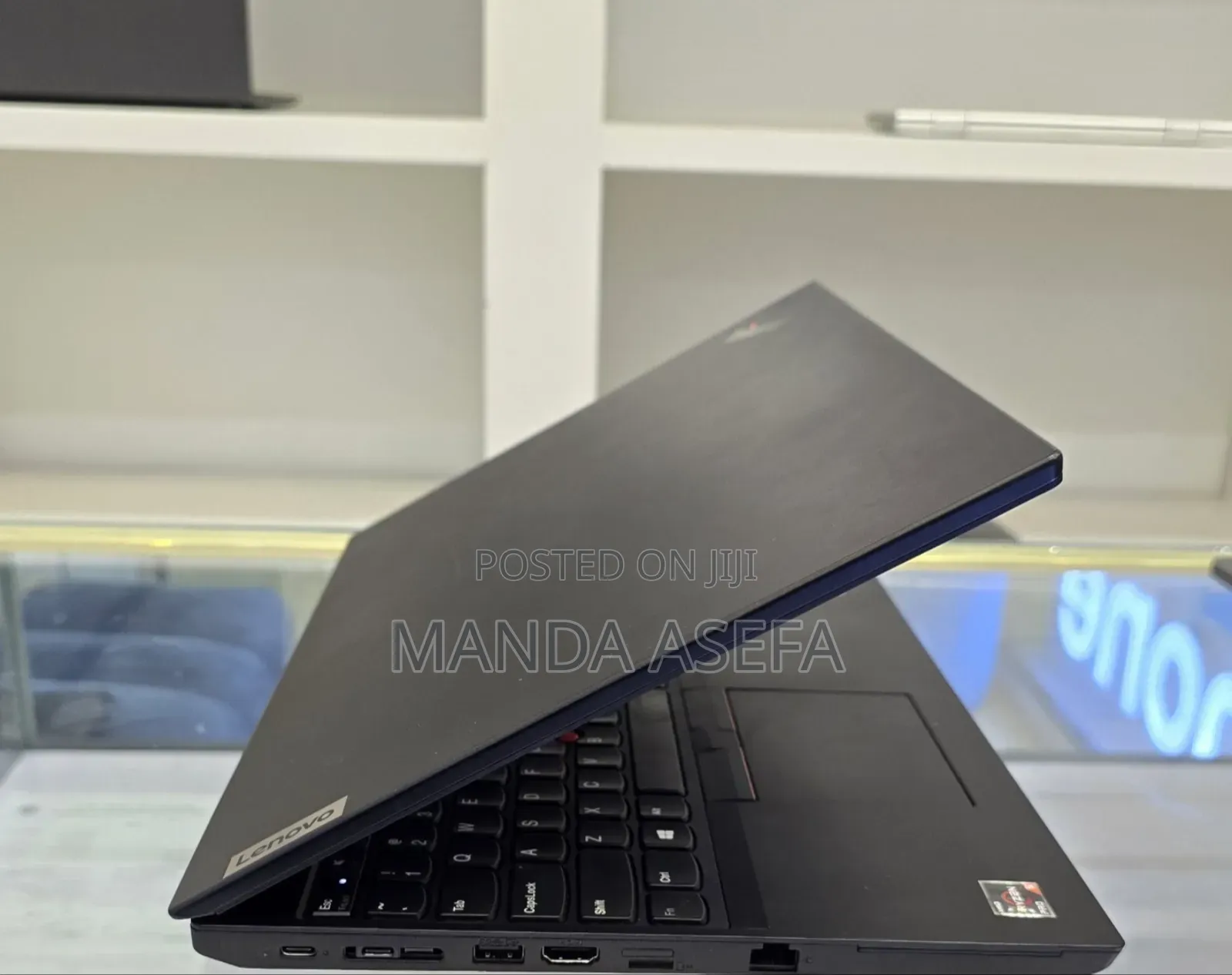 New Laptop Lenovo ThinkPad Yoga 8GB AMD Ryzen 5 SSD 256GB
