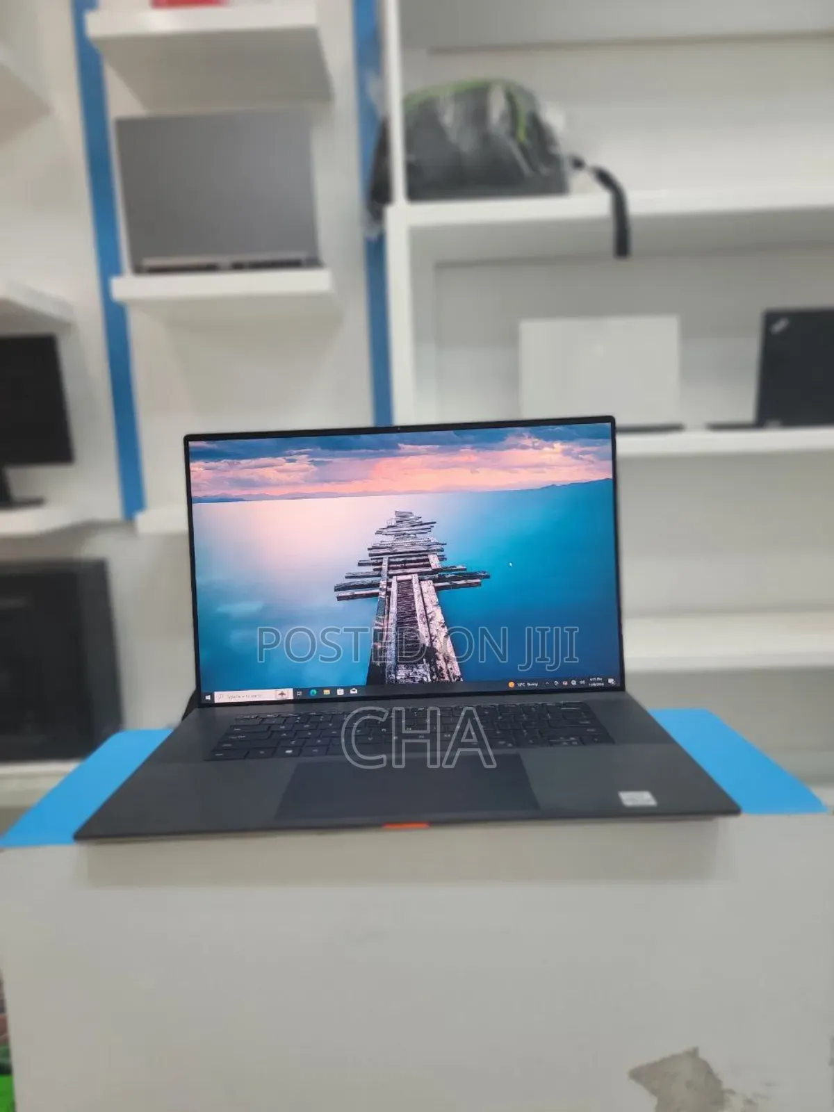 New Laptop Dell Precision 5570 16GB Intel Core I5 SSD 512GB