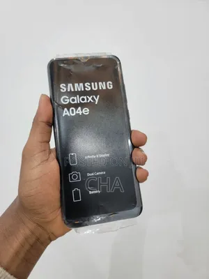 Photo - New Samsung Galaxy A04e 64 GB Black