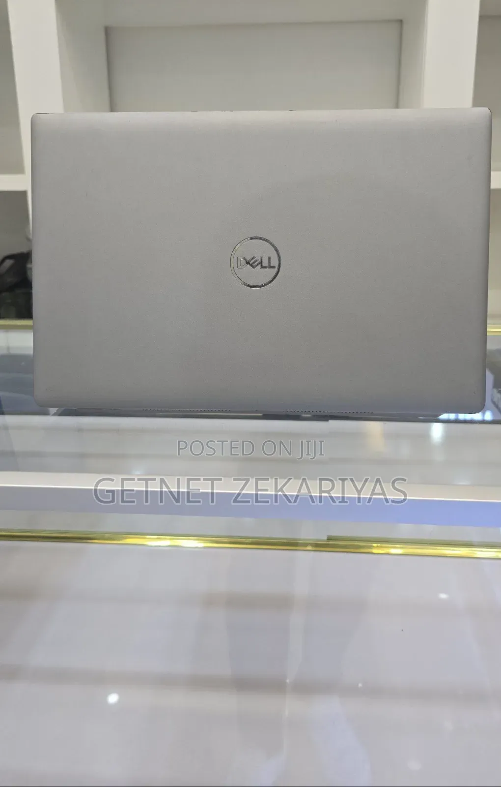 New Laptop Dell Precision 3561 16GB Intel Core I7 SSD 256GB