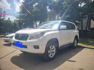 Toyota Land Cruiser Prado 2013 White