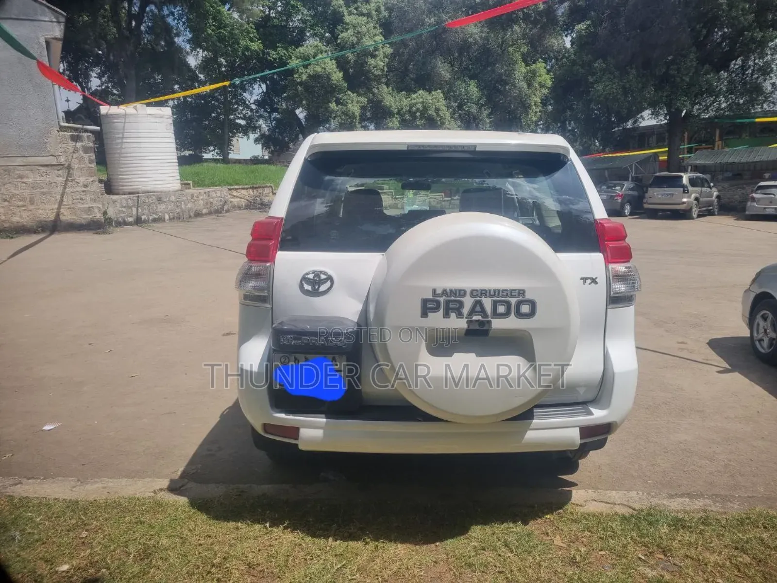 Toyota Land Cruiser Prado 2013 White