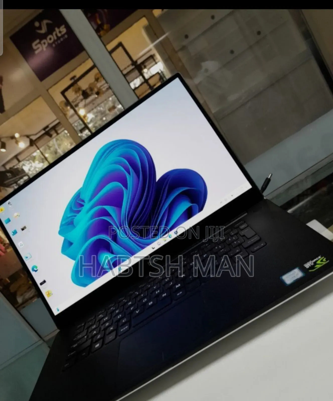 New Laptop Dell XPS 15 16GB Intel Core i7 SSD 512GB