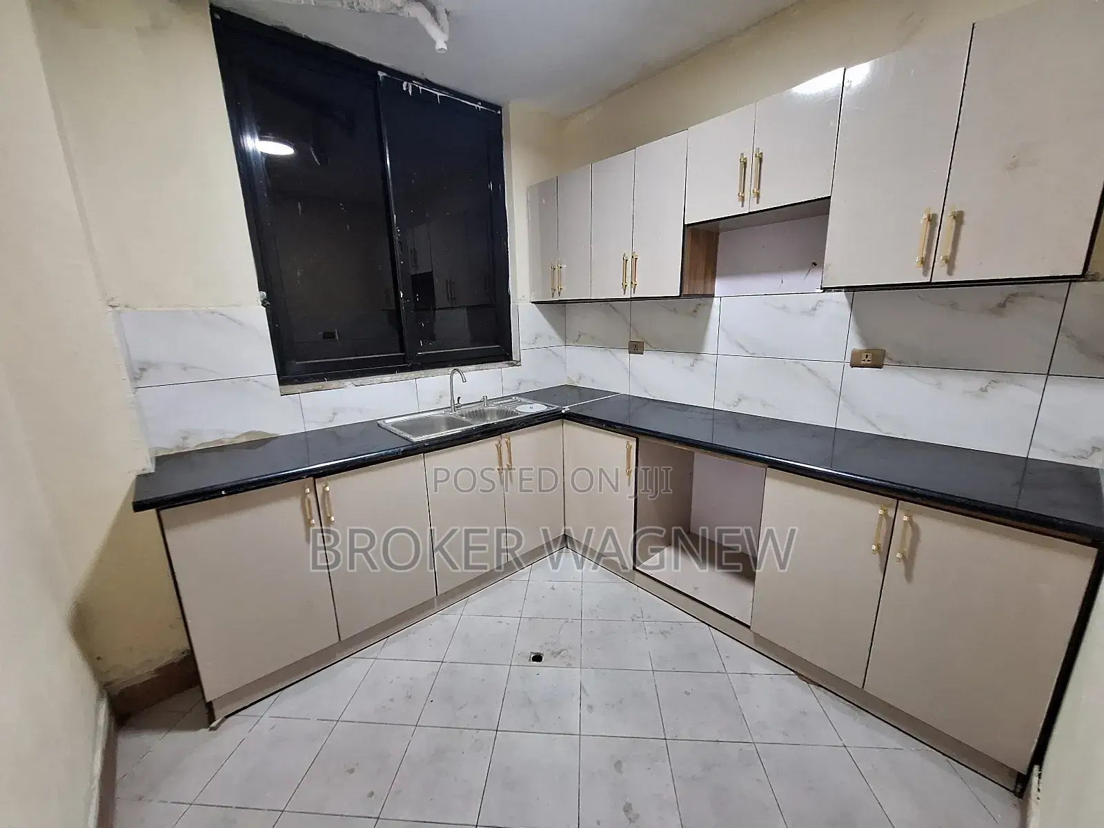2bdrm Apartment in Kirkos for rent