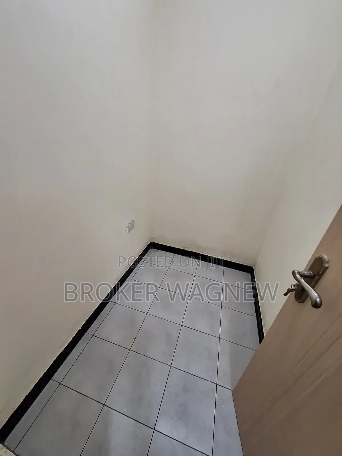 2bdrm Apartment in Kirkos for rent