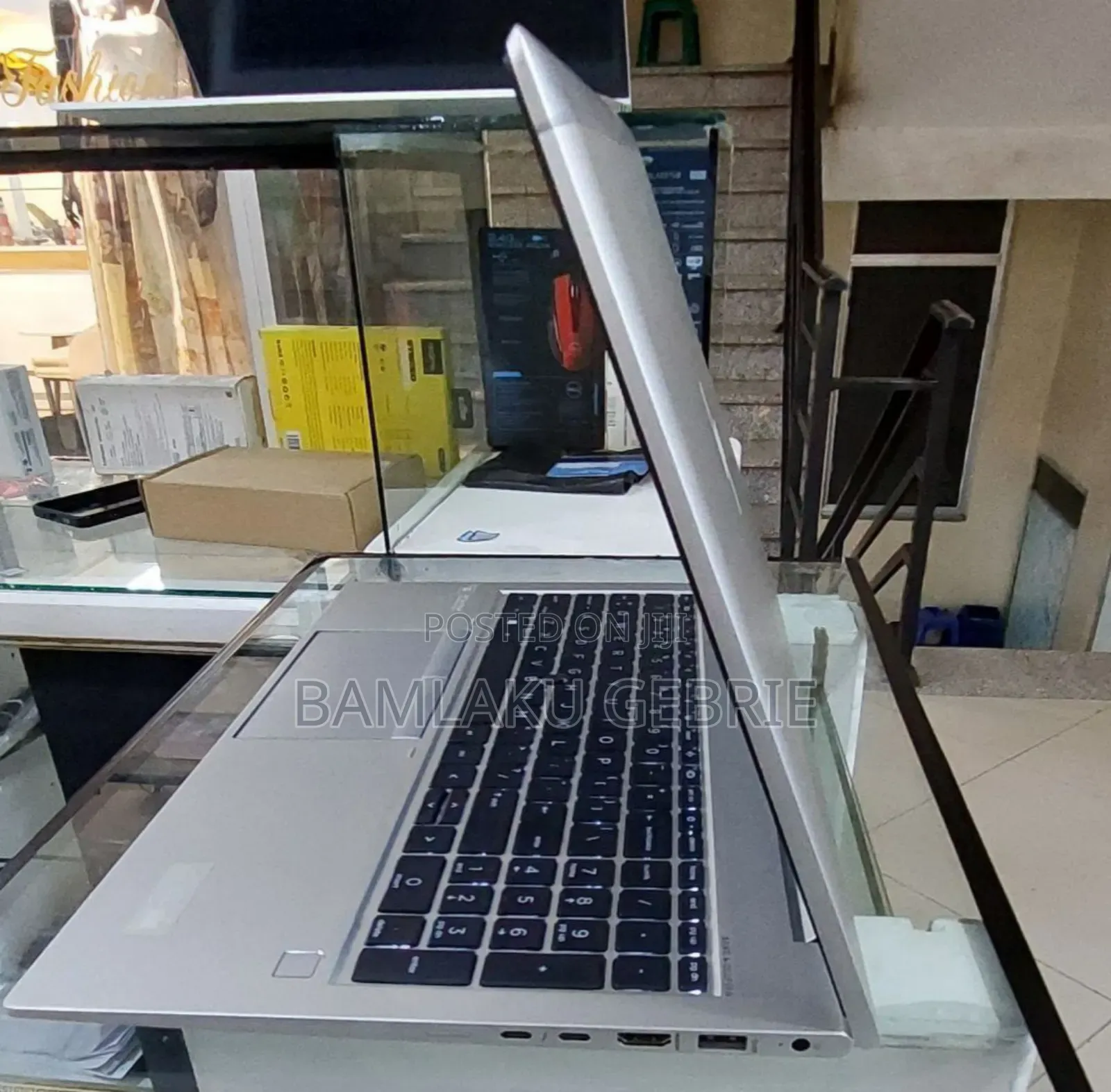 New Laptop HP EliteBook 850 G8 16GB Intel Core I7 SSD 512GB