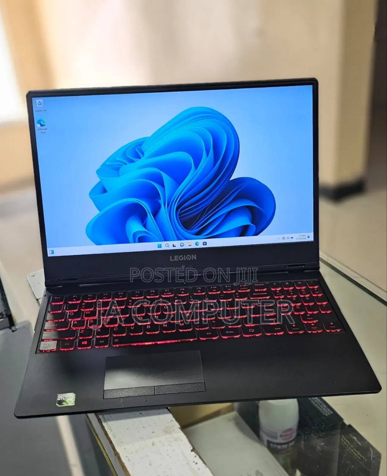 New Laptop Lenovo Legion 5 16GB Intel Core I5 SSHD (Hybrid) 1.5T